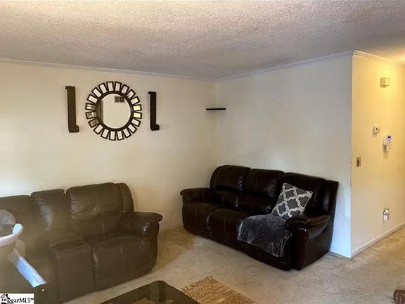 4th image of 307 Summer Woods Dr