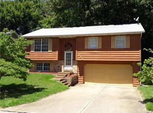 679 Oak Trl, Collinsville, IL 62234