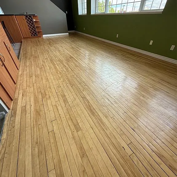 647 Irvine Ave #301 — Photo 13