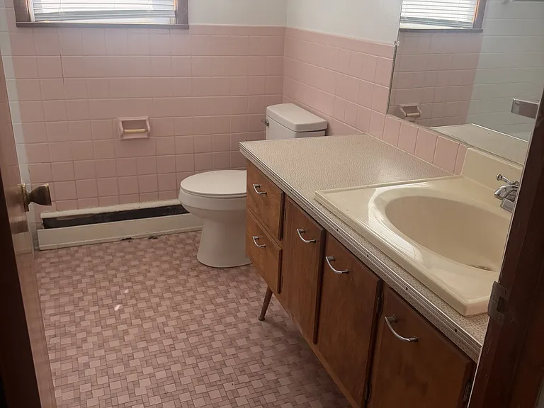 112 N Brewer Dr #3 — Photo 7