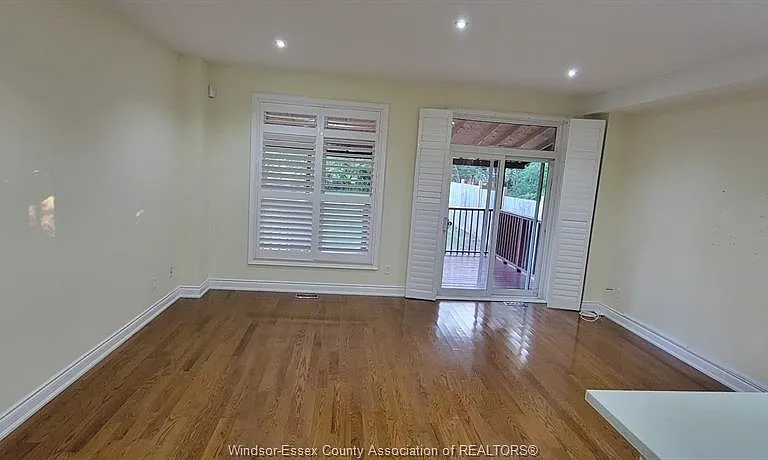 1721 Ellesmere Rd #UPPER — Photo 36