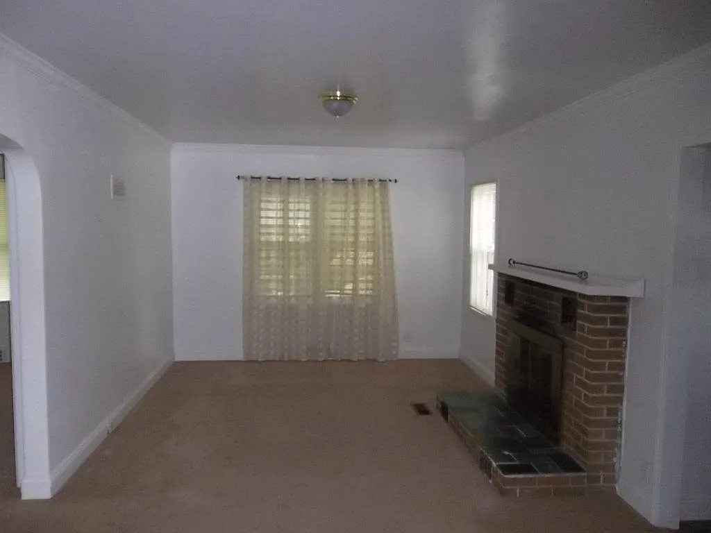 15254 Douglas Road — Photo 4