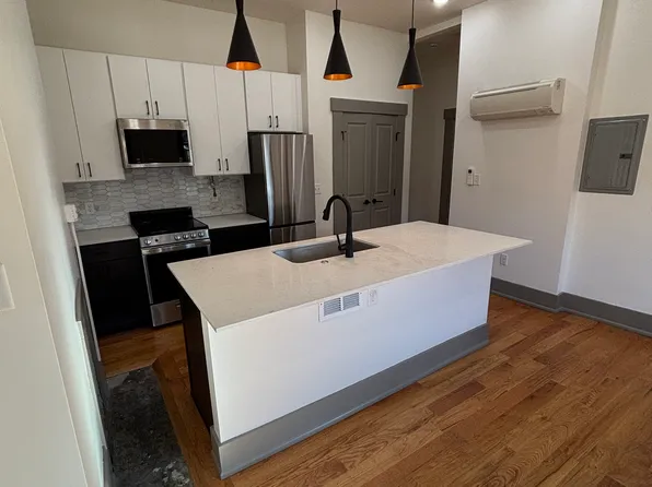 1725 Elm St, Cincinnati, OH