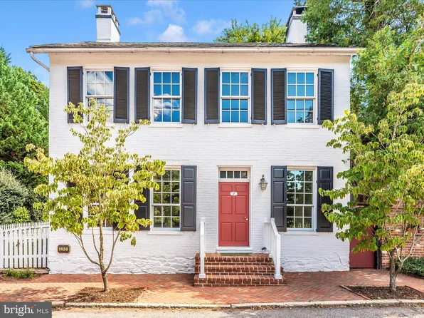 7 W Main St, Burkittsville, MD 21718