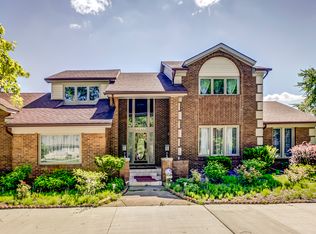31210 Sudbury St, Farmington Hills, MI