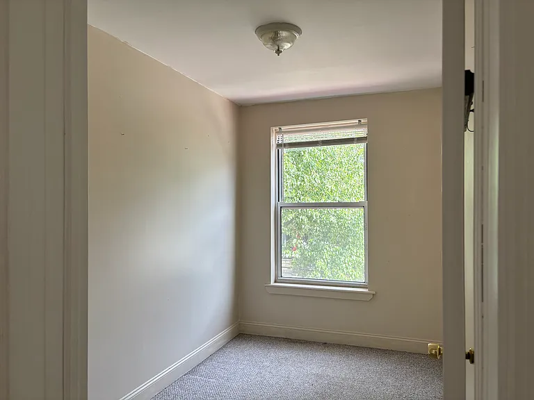 2 Morris Ave #203 — Photo 18