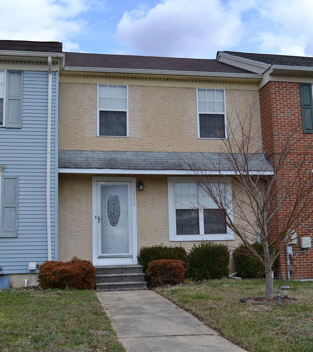 2 bed, 1.5 bath, 1120 sqft, $1,500 — Photo 1