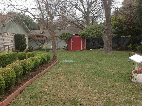 2nd image of 5727 Lakemont Dr