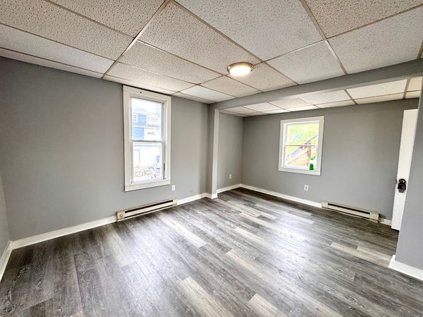 287 Parsonage St #2