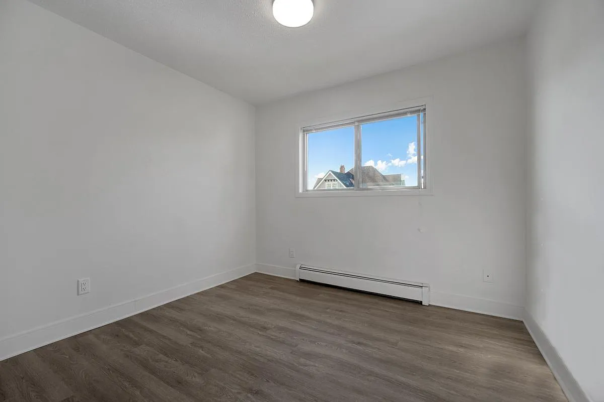 Beach House — Photo 3