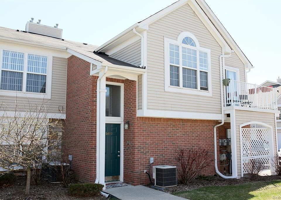 1st image of 5489 Pine Aires Dr