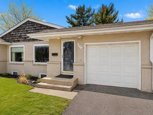 5516 France Ave S #2, Minneapolis, MN 55410