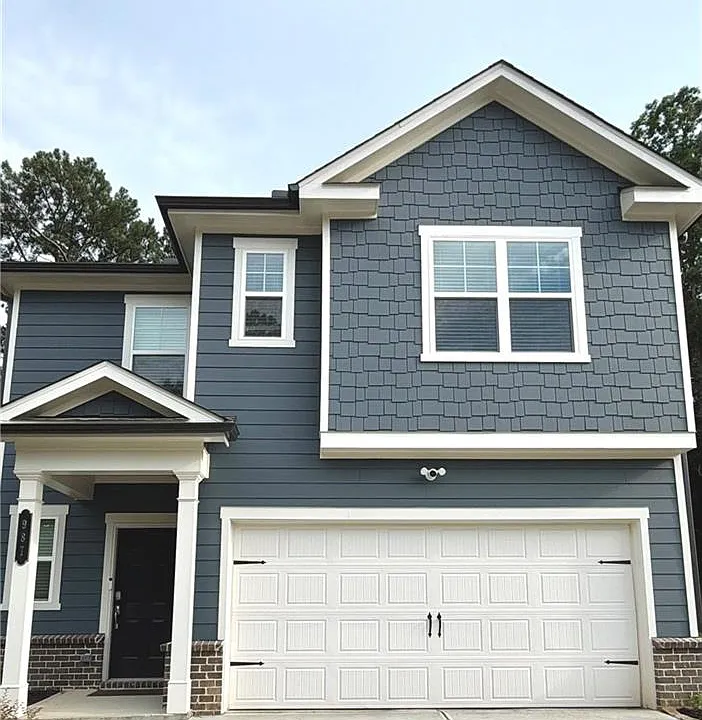 987 Evergreen Rd