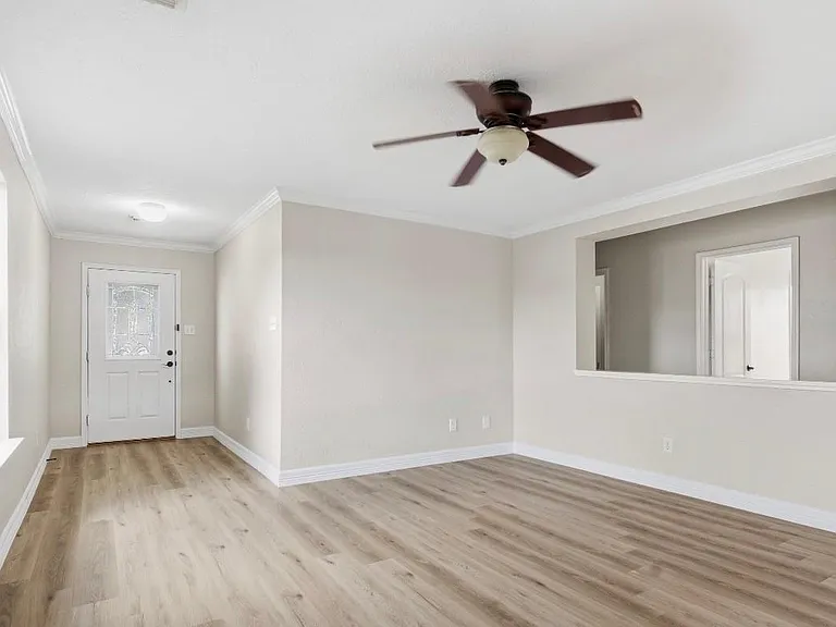 3638 Fuller Bluff Dr — Photo 6