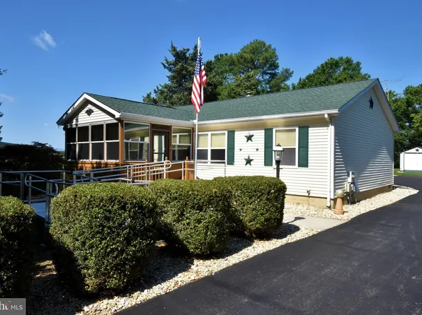 2103 White Oak Rd, Dover, DE 19901