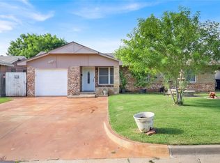 7007 NW 61st St, Bethany, OK 73008