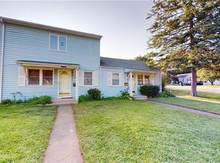 71 Cortland Cir, West Hartford, CT 06110