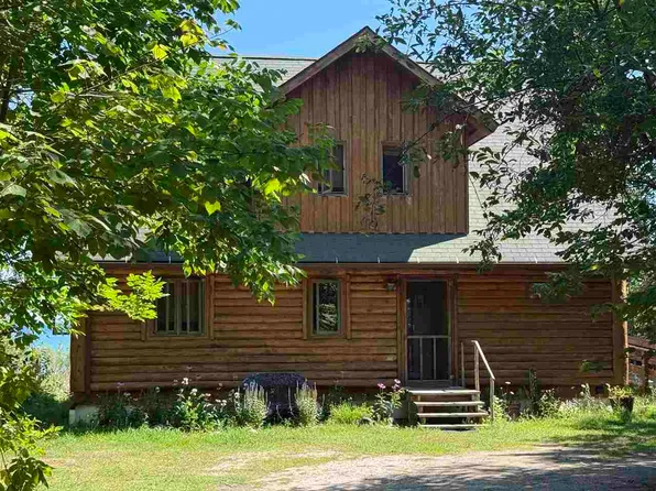 25813 Carlisle Rd W, Beaver Island, MI 49782