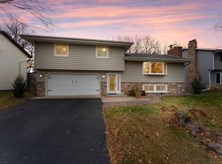 8924 66th Ave N, Brooklyn Park, MN 55428