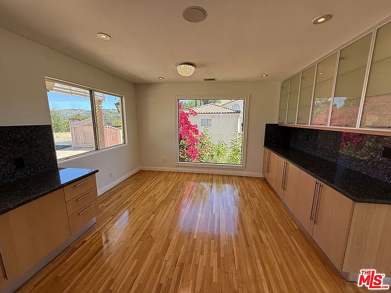4613 Reforma Rd — Photo 15