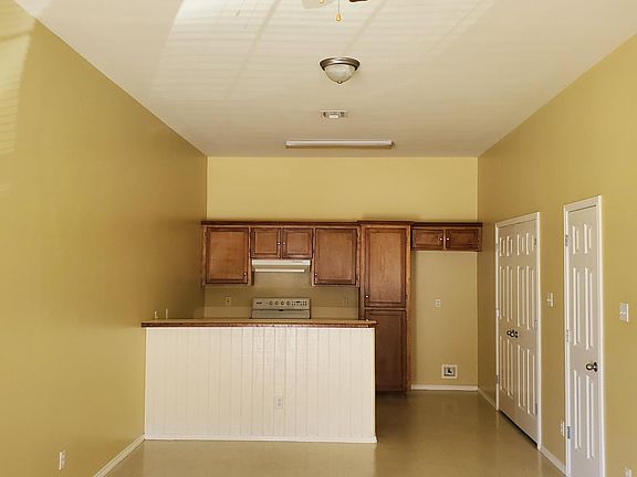 2nd image of 2510 E Business Highway 83 #3