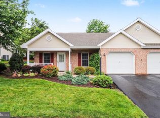 19 Blue Mountain Vis, Mechanicsburg, PA 17050