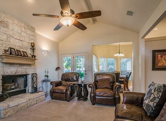 5th image of 21919 Briarcliff Dr
