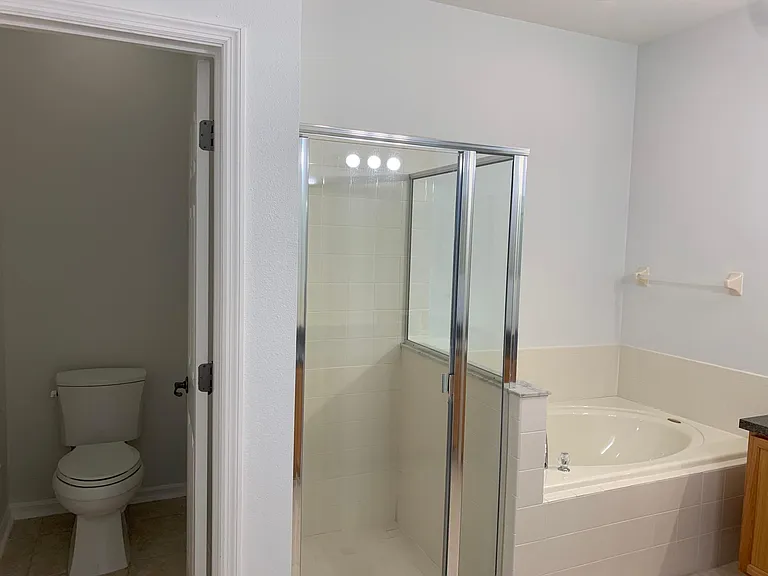 5007 Adair Oak Dr — Photo 39