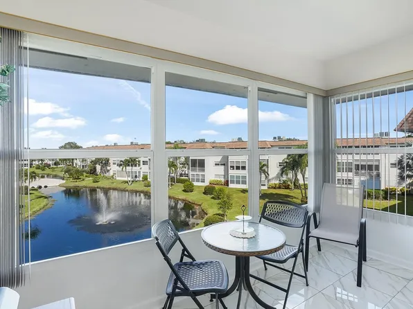 4705 NW 35th Street #611, Lauderdale Lakes, FL 33319