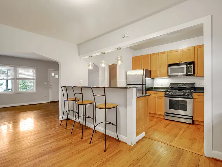 1125 Roland Heights Ave — Photo 7