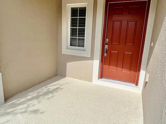 3rd image of 3591 Davenport Creek Ct
