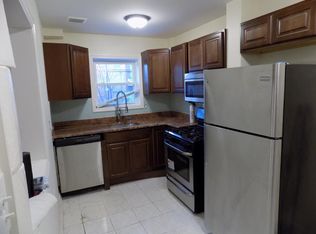225-21 Murdock Ave #1, Queens Village, NY 11429