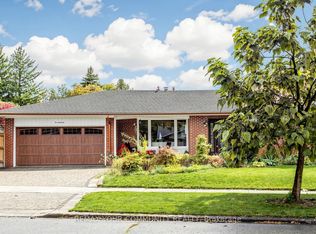 15 Colwick Dr, Toronto, ON M2K2G2
