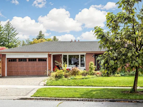 15 Colwick Dr, Toronto, ON M2K 2G2