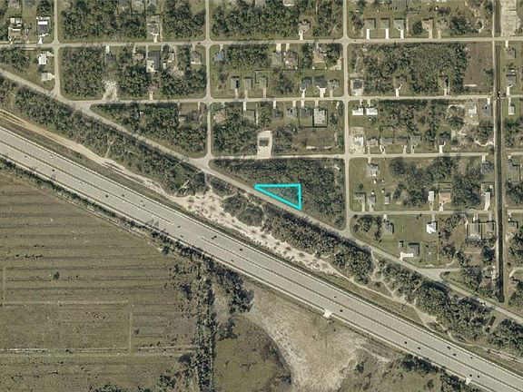 3rd image of 1831 Meadow RD