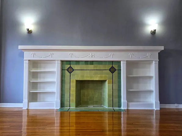 7927 S Essex, 7927 S Essex Ave #3, Chicago, IL 60617