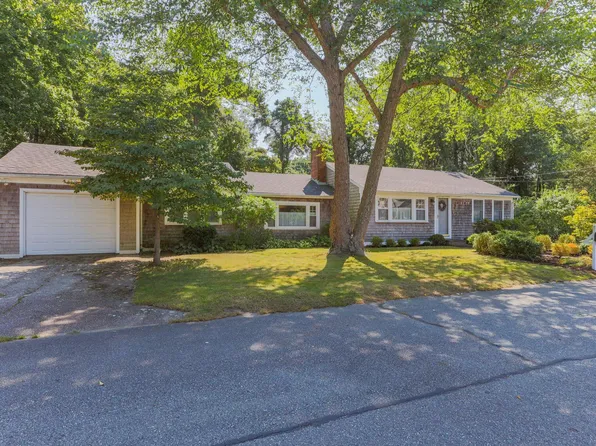 8 Richards Way, East Sandwich, MA 02537