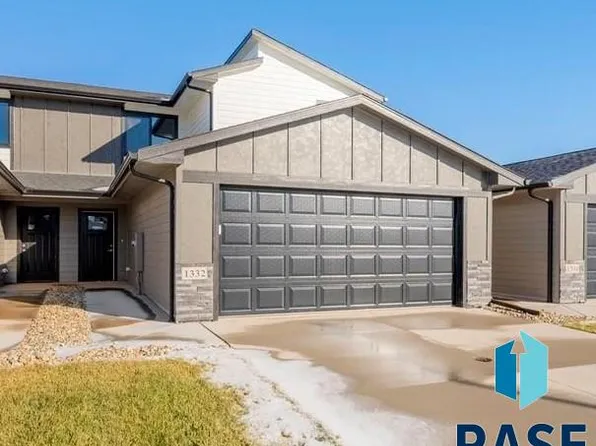 1332 N Kenley Pl, Tea, SD 57064