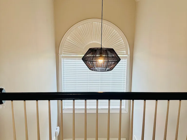 2887 Montview Dr SW — Photo 12