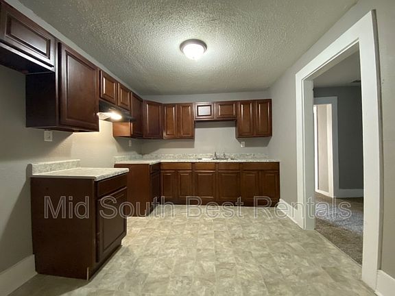 3rd image of 1459 South Ave