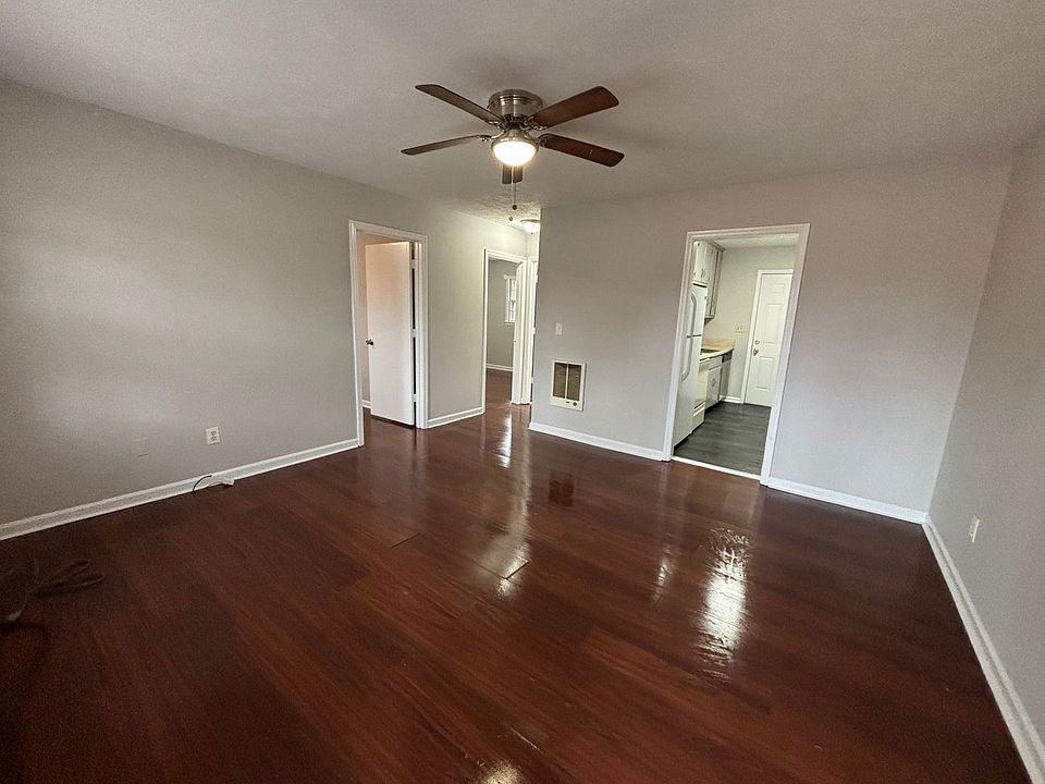 1st image of 700-796 N College Dr #8900896AB