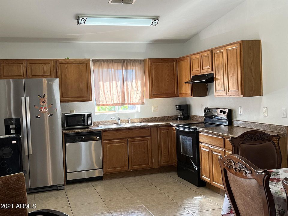 1st image of 4511 W Lupine Ave