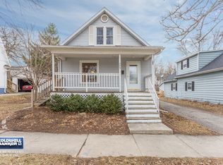 326 S Clay St, Green Bay, WI 54301