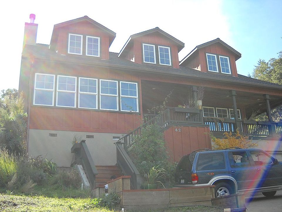 2nd image of 42 Maple Rd