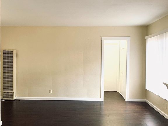 2nd image of 125 S La Fayette Park Pl APT 2