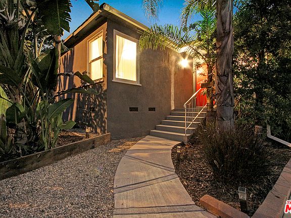 2nd image of 2345 Yosemite Dr