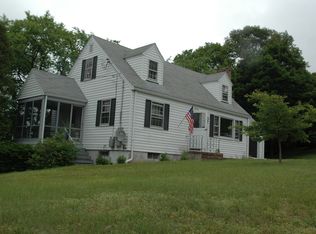 4 Bruce Rd, Lexington, MA 02421