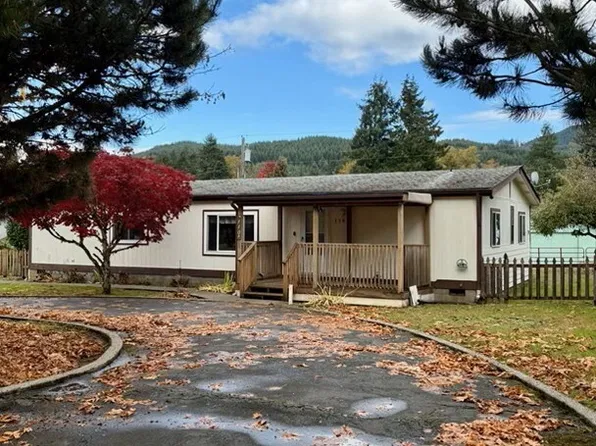 110 Morse Street, Ryderwood, WA 98581