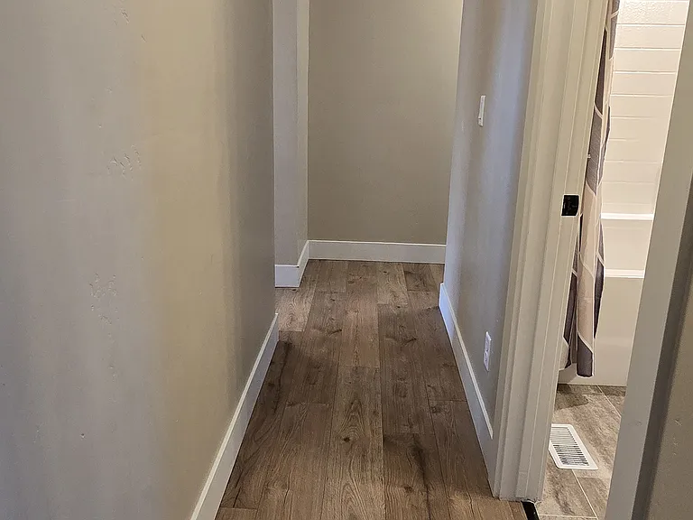 323 Park St — Photo 45
