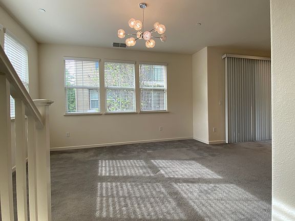 4th image of 675 Celadon Cir Unit 8